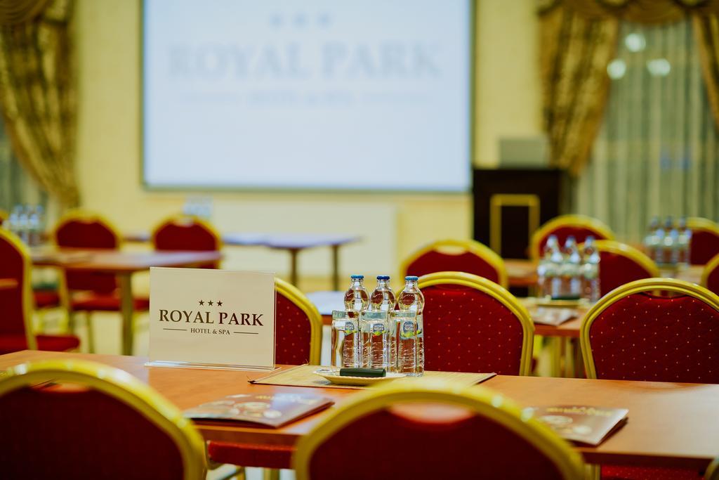Royal Park Hotel & Spa Мельно Экстерьер фото
