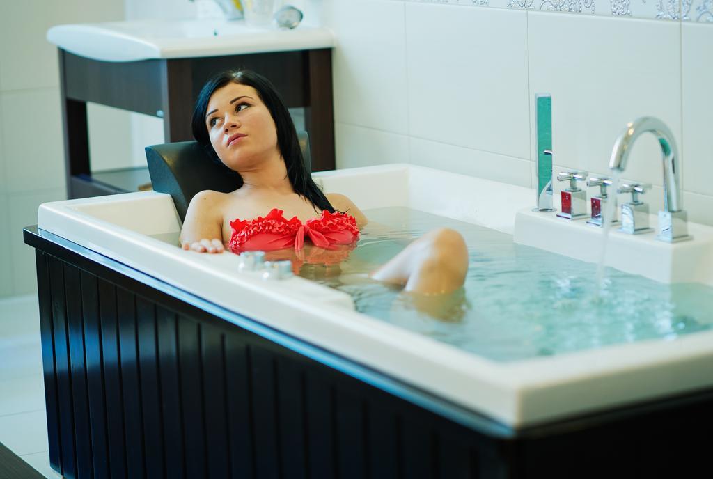 Royal Park Hotel & Spa Мельно Экстерьер фото