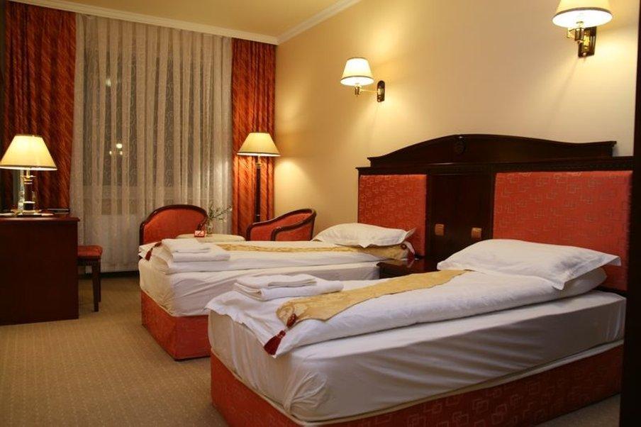 Royal Park Hotel & Spa Мельно Экстерьер фото